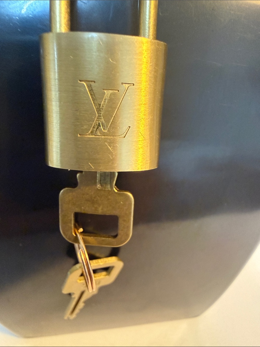 Louis Vuitton Gold Padlock Pendant Necklace with Keys Authentic - Picture 3 of 3
